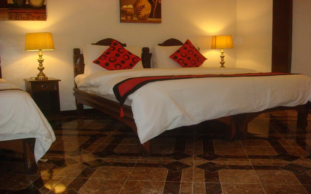 Padre Burgos Castle Resort Surigao Exterior foto
