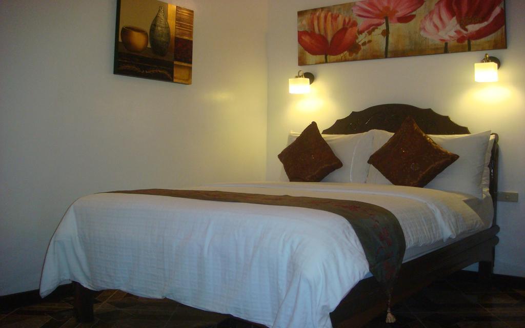Padre Burgos Castle Resort Surigao Exterior foto